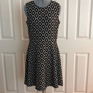 Isle by Melis Kozan Sleeveless Black & White Print Fit & Flare Dress M